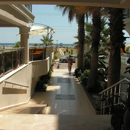 Hotell Amphora 3*