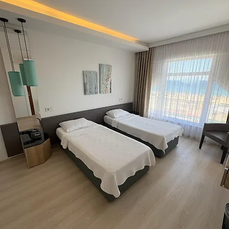 מלון Amphora Ayvalı