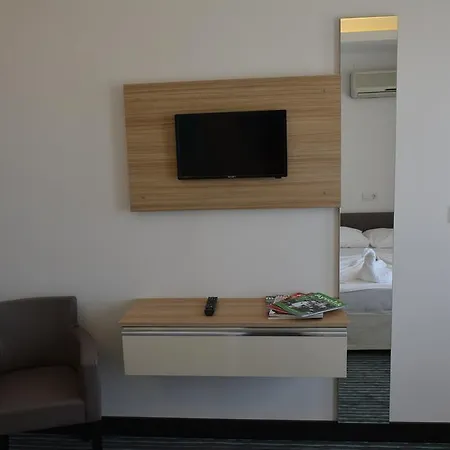 Hotell Amphora 3*